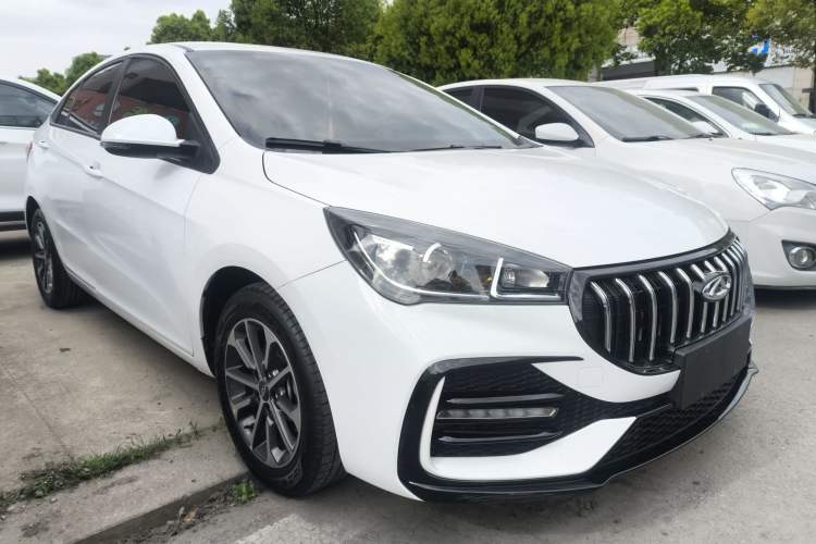 Used Chery Arrizo 5 2025 Excellence Version 1.5L CVT Fashionable Edition Front Right 45 Deg