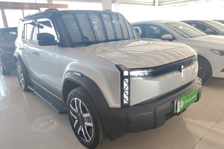 Used iCAR 03 2024 501km Four-wheel Drive Long-Range Advanced Version