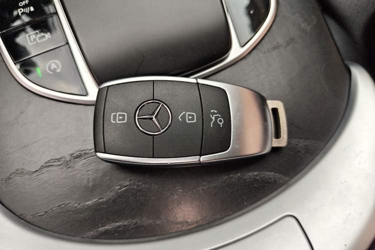 Used Mercedes-Benz C-Class 2019 C 180 L Fashion Edition Sport Version
