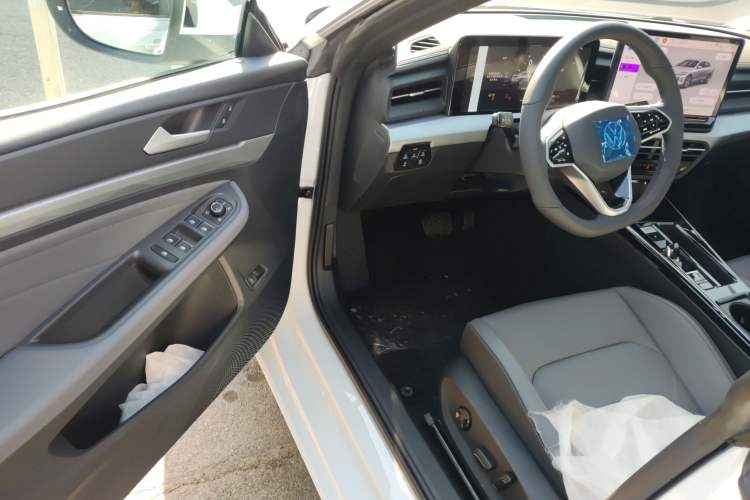 Used Volkswagen Lamando 2026 Lavida L 300TSI Lingfeng Edition