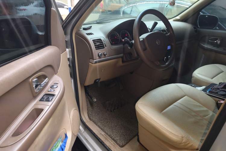 Used Buick GL8 2012 2.4L BASE Comfort Edition