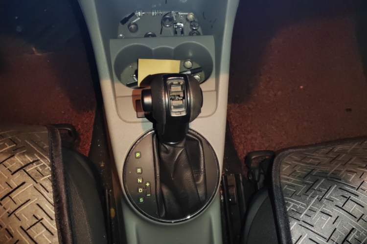 Used Skoda Fabia 2012 1.4L Automatic Crystal Edition
