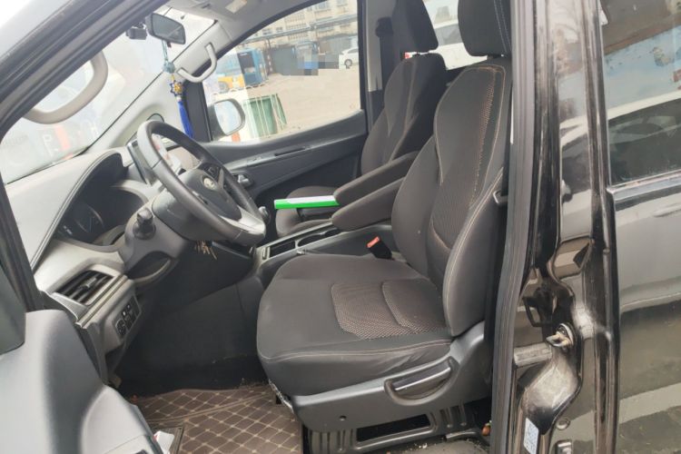 Used JAC Refine M3 2023 PLUS 1.8L 7/8-seater Smart Connectivity Version
