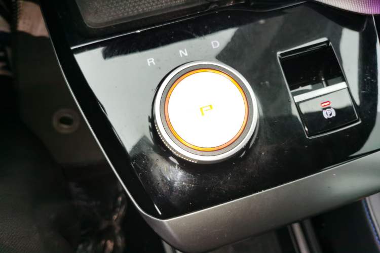 Used MG 4 EV 2022 425 km Luxury Edition