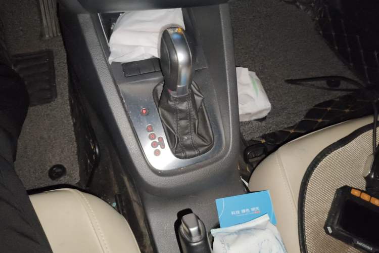 Used Volkswagen Sagitar 2014 1.4TSI Automatic Luxury Model