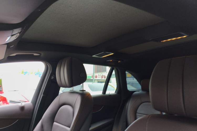 Used Mercedes-Benz GLC 2021 GLC 300 L 4MATIC Dynamic Model Headliner