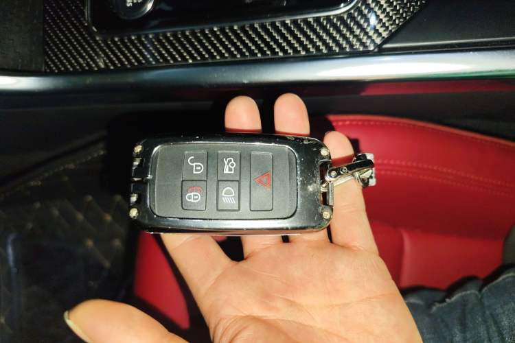 Used Jaguar XEL 2021 2.0T 250 PS Black Edition Sport Version
