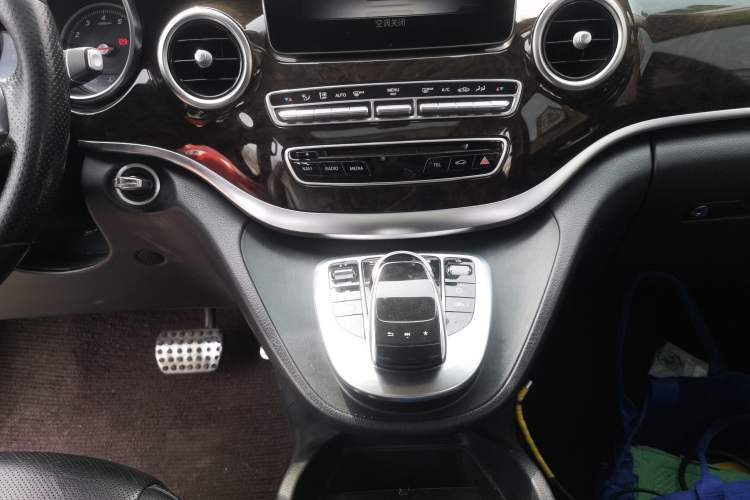 Used Mercedes-Benz V-Class 2017 V 260 Prestige Edition