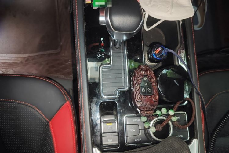 Used BAIC Off-Road BJ40 2019 PLUS 2.3T Automatic Four-Wheel Drive Premium Edition China VI Gear Lever