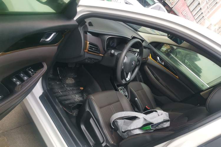 Used CHANGAN Eado DT 2018 1.6L Automatic Smart Enjoyment Model Driver Seat