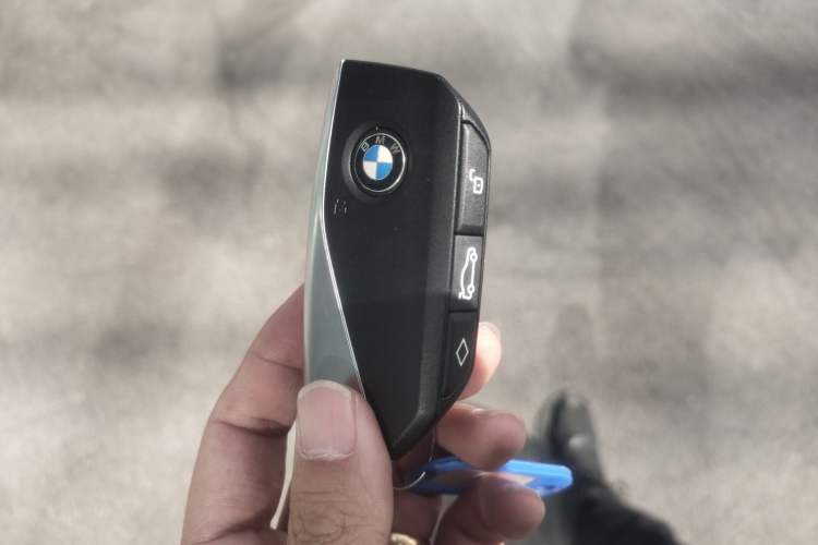 Used BMW i5 2025 eDrive 40L M Sport Package Interior 1