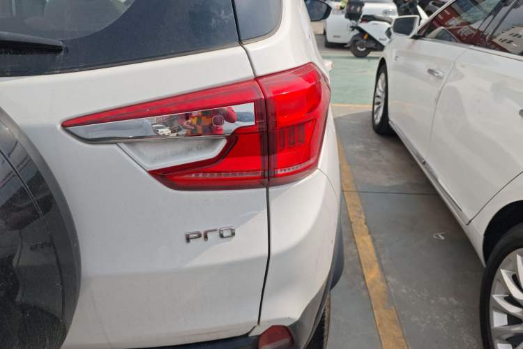 Used BYD Yuan Pro 2021 401 km Deluxe Version Right Rear Taillight