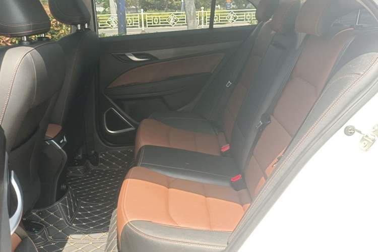 Used Geely Auto Emgrand 2021 UP 1.5L CVT Advanced Edition Left Rear Seat