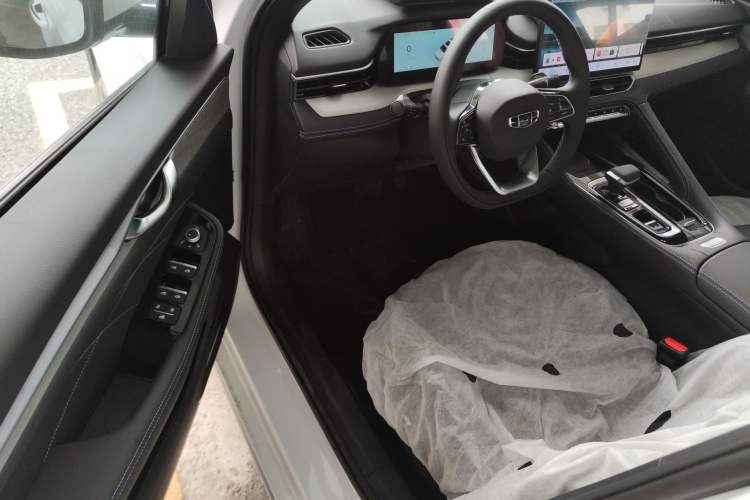 Used Geely Auto Preface 2026 Model Oriental Yao 1.5TD Kunlun Edition