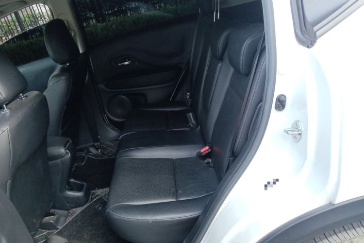 Used Honda Vezel 2020 1.5L CVT Pioneer Edition