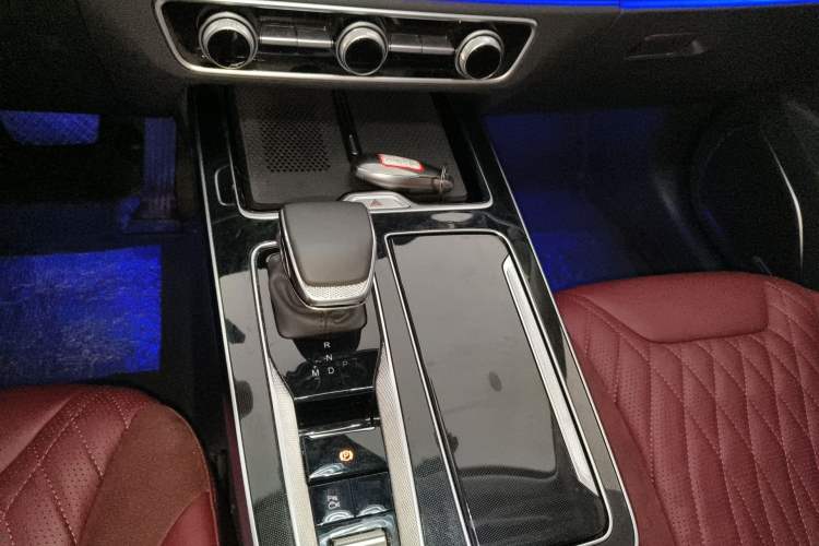 Used Hongqi HS5 2023 2.0T Qixiang Pro Edition
