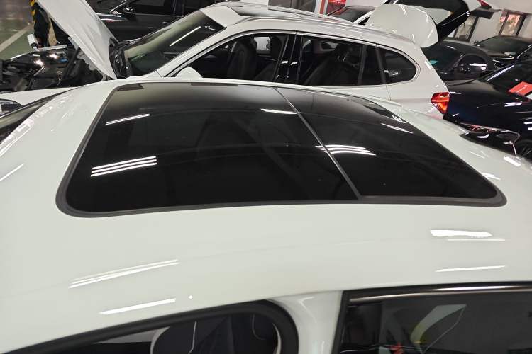 Used Volkswagen Sagitar 2026 Model L 300TSI DSG Luxury Version Roof