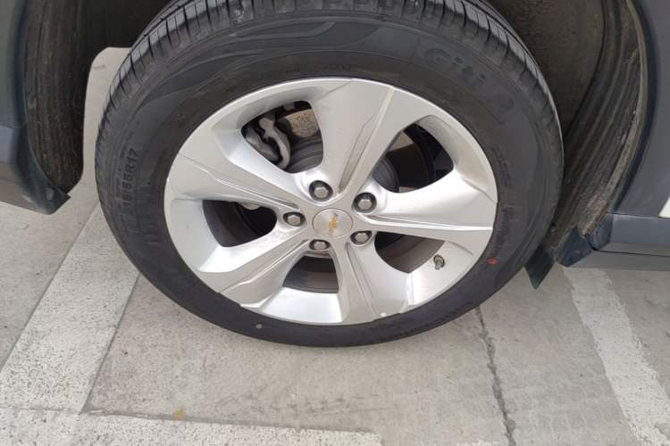 Used Chevrolet Menlo 2022 Star Enjoyment Edition Plus Right Rear Wheel Hub