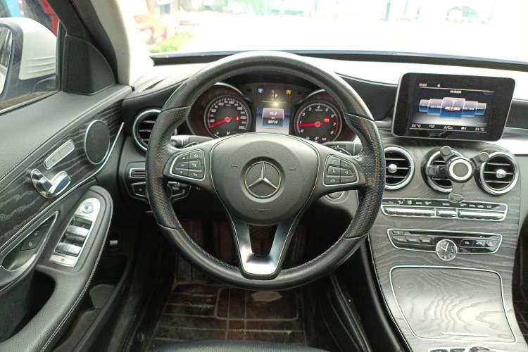 Used Mercedes-Benz C-Class 2017 Facelift C 200 L Sport Edition
