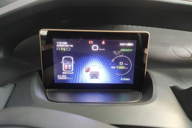 Used Baojun E200 2019 250KM Smart Drive Edition