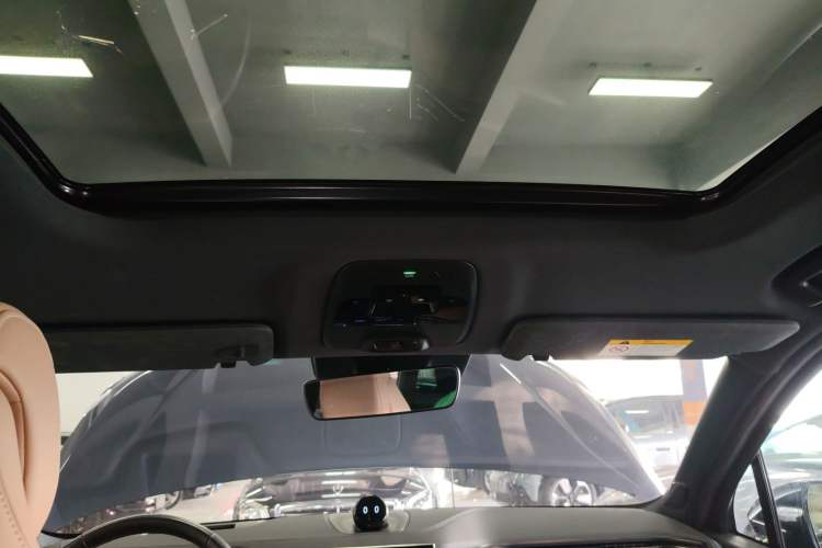 Used Nio ES6 2022 75 kWh Performance Version
