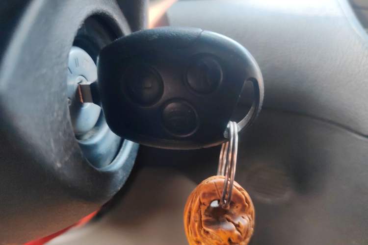 Used Ford Transit 2019 2.0T Diesel Multi-Purpose Commercial Vehicle Short Wheelbase Low Roof 6-Seater China VI Standard