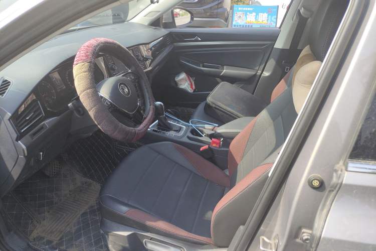 Used Volkswagen Bora 2020 1.5L Automatic Elite Version Left Front Seat