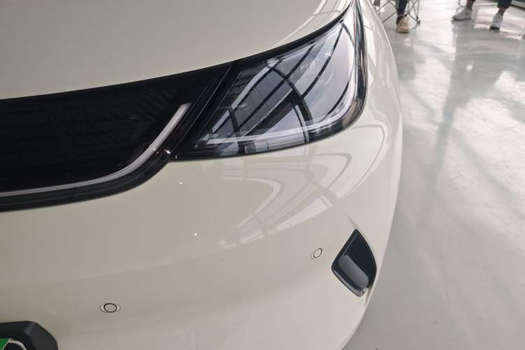 Used BYD Dolphin 2025 Intelligent Driving Version 410 km Fashion Edition
