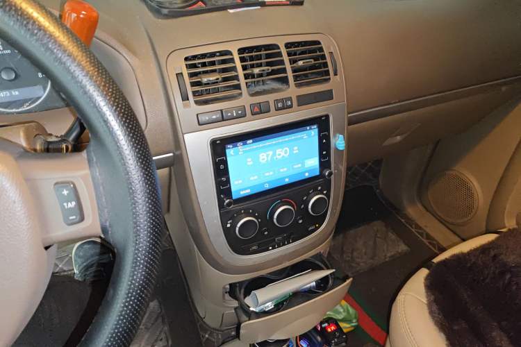 Used Buick GL8 2014 2.4L Classic Edition