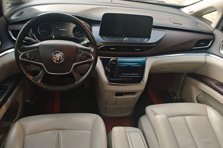 Used Buick GL8 2021 Land Cruiser Executive Class 652T Smart Luxury Model Center Console