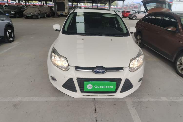 Used Ford Focus 2012 Hatchback 1.6L Automatic Fashion Edition