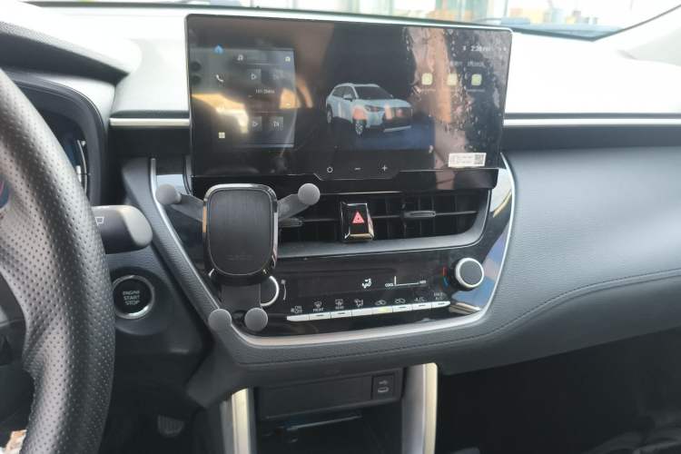 Used Toyota Corolla Cross 2024 2.0L Luxury Edition
