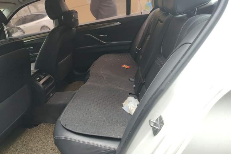 Used BMW 5 Series 2013 525Li Leading Model