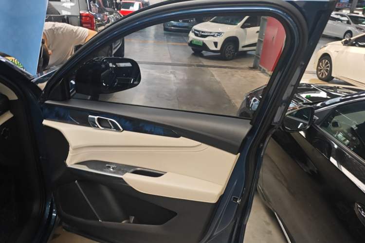 Used Lynk & Co 01 2017 2.0T Two-Wheel Drive Zhaopu Version