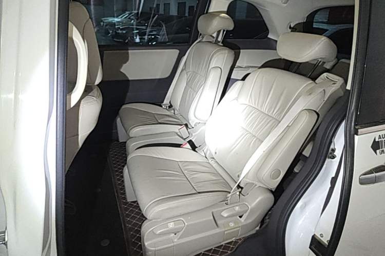 Used Honda Odyssey 2015 Revised 2.4L Luxury Edition
