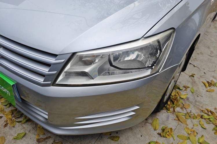 Used Volkswagen Santana 2013 1.6L Automatic Fashion Edition