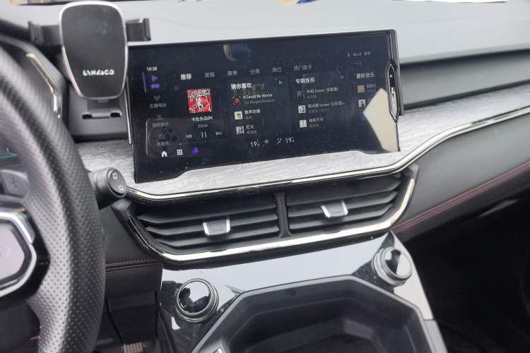 Used Lynk & Co 06 2020 1.5T JinPro model