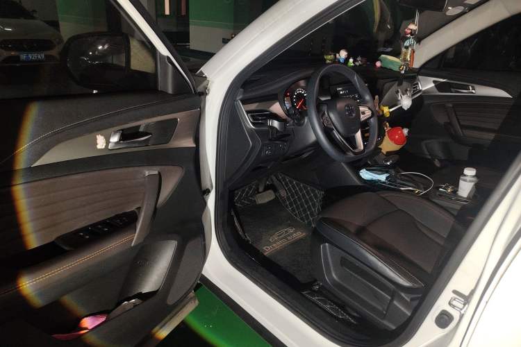 Used Changan CS35PLUS 2018 1.6L Automatic Changlian Edition China V Standard