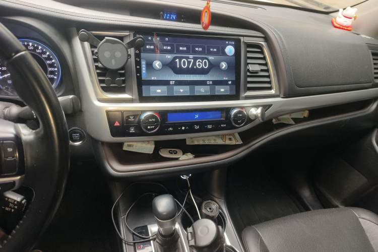 Used Toyota Highlander 2015 2.0T Four-Wheel Drive Luxury Edition 7-Seater
