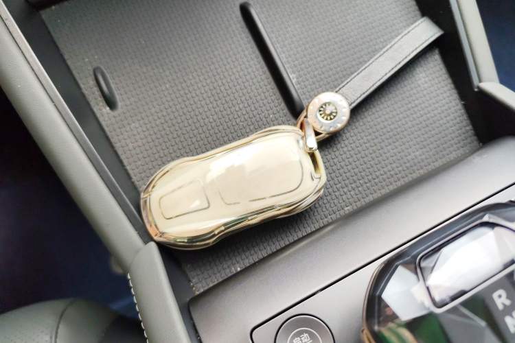 Used BYD Qin L 2024 DM-i 120KM Beyond Model Vehicle Key