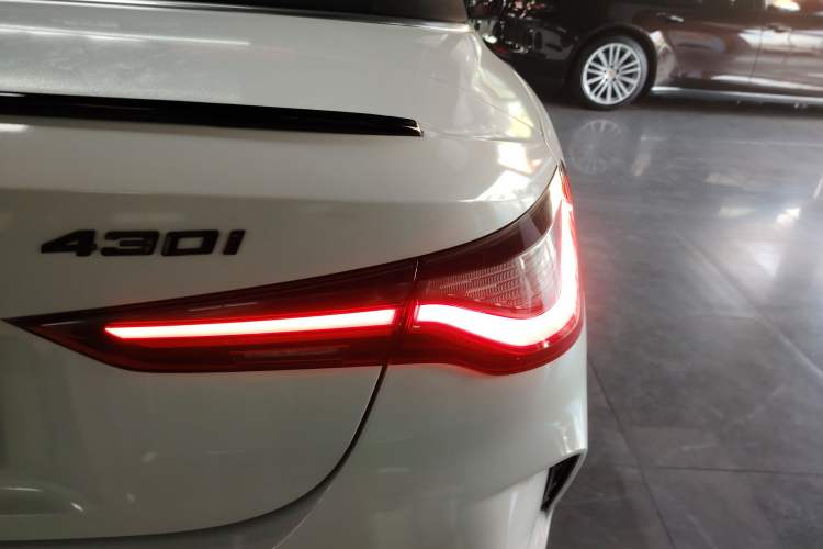 Used BMW 4 Series 2021 425i Convertible M Sport Package