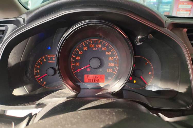 Used Honda Fit 2018 1.5L CVT Comfort Sunroof Version