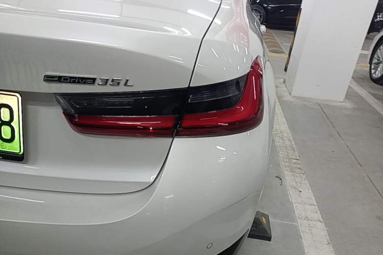 Used BMW i3 2025 eDrive 35 L