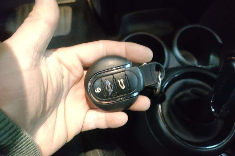 Used MINI MINI 2018 1.5T COOPER Classic Edition