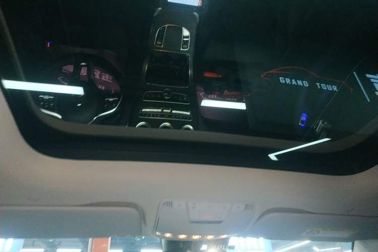 Used Mercedes-Benz C-Class 2020 Facelifted C 260 Estate
