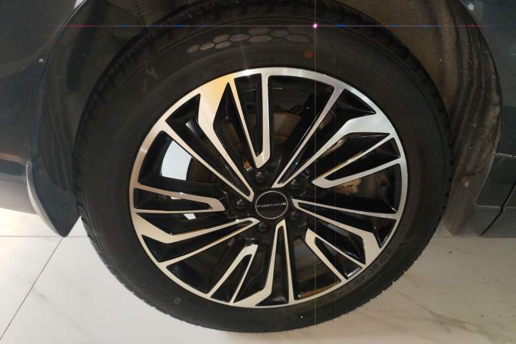 Used FORTHING Yacht 2022 1.5T DCT Chasing-the-Waves Edition