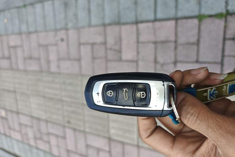 Used Geely Auto Vision X3 2017 1.5L Automatic Luxury Model
