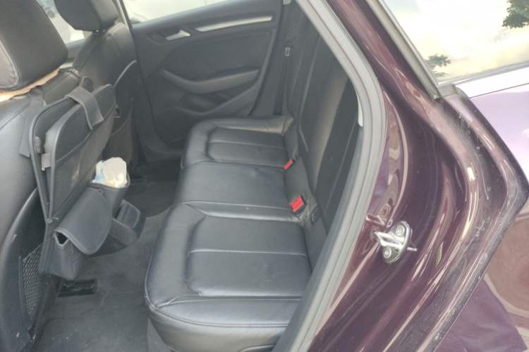 Used Audi A3 2014 Limousine 35 TFSI Automatic Fashion Model
