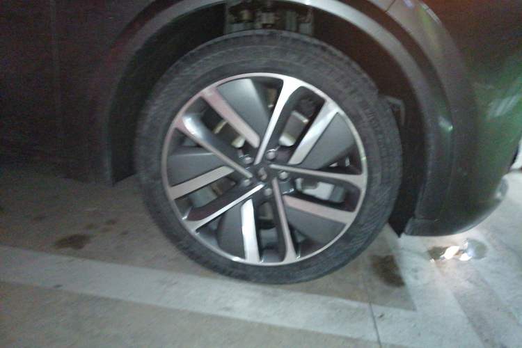 Used Li Auto L9 2022 Max model
