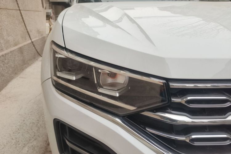 Used Volkswagen Tayron 2022 280TSI Two-Wheel Drive Luxury Smart Connectivity Version
